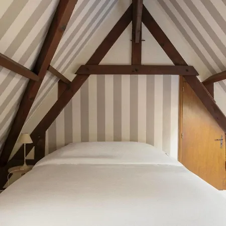 Harmony Homes La Chapelle-hareng - Indoor Pool Sauna & Le Planquay