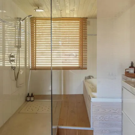 Harmony Homes La Chapelle-hareng - Indoor Pool Sauna & 度假居