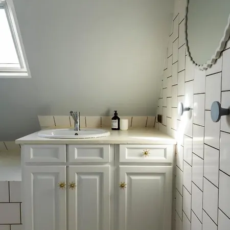 Harmony Homes La Chapelle-hareng - Indoor Pool Sauna &