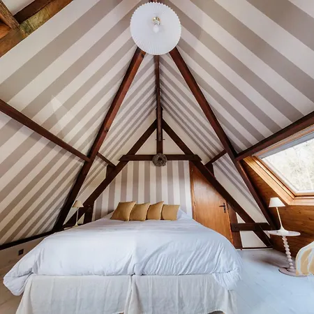 Holiday home Harmony Homes - Indoor Pool Sauna & La Chapelle-Hareng