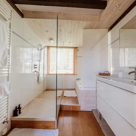 Holiday home Harmony Homes - Indoor Pool Sauna &