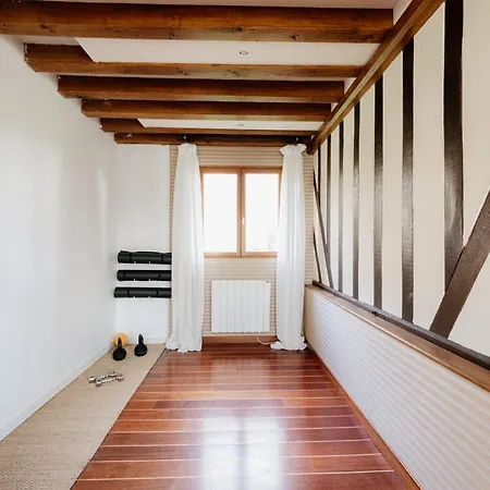 Harmony Homes - Indoor Pool Sauna & Holiday home *