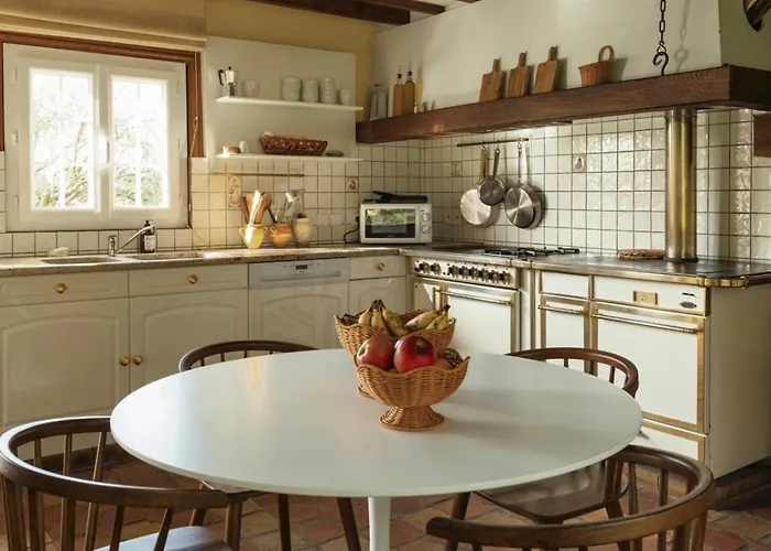 Harmony Homes La Chapelle-hareng - Indoor Pool Sauna & * Le Planquay