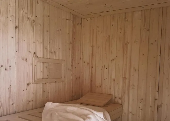 Harmony Homes La Chapelle-hareng - Indoor Pool Sauna & Σπίτι διακοπών