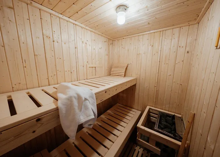 Harmony Homes La Chapelle-hareng - Indoor Pool Sauna & Σπίτι διακοπών *